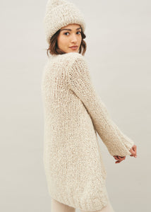Handmade V-neck sweater in alpaca and organic wool
